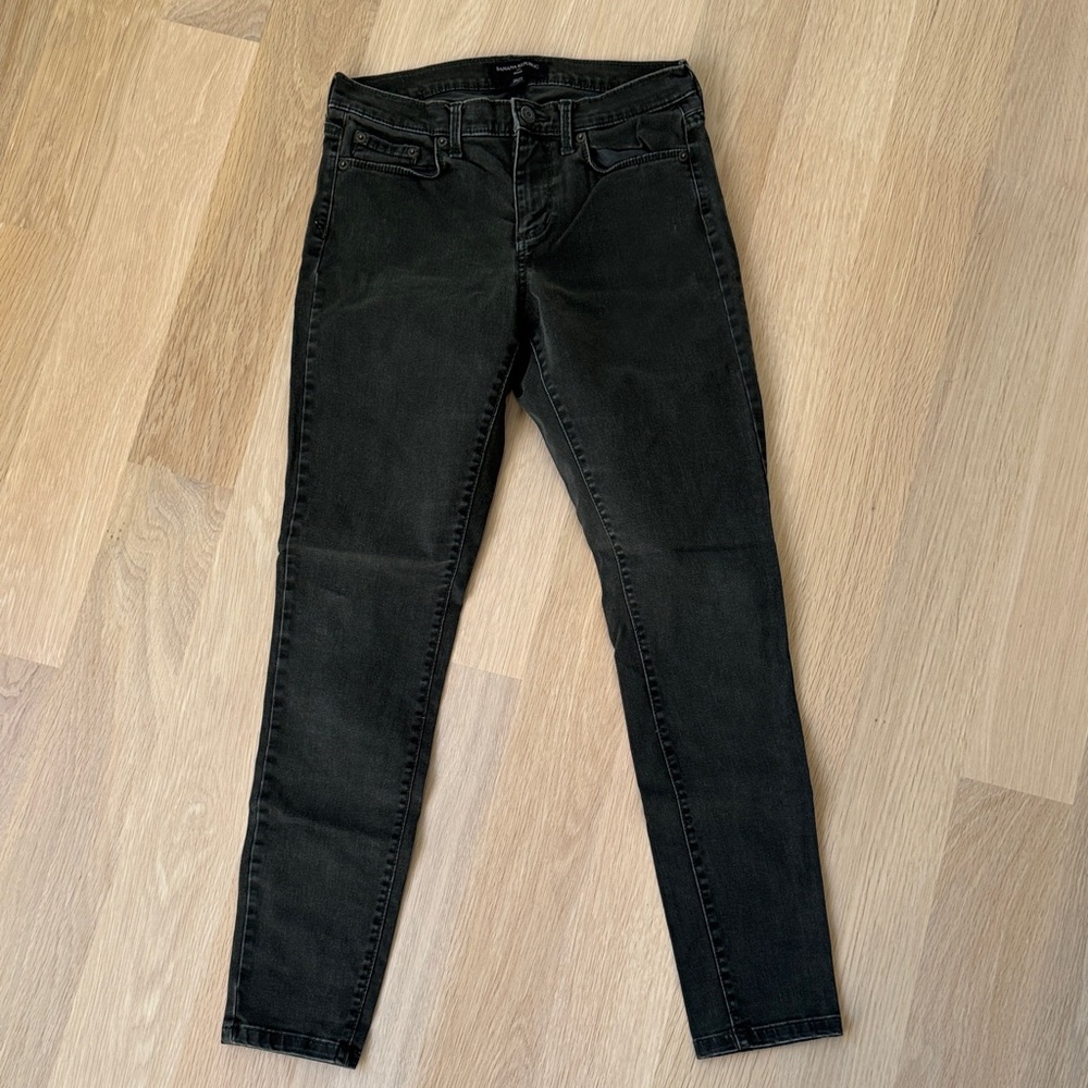 Banana Republic Dark Green Skinny Jeans, Size 26/2